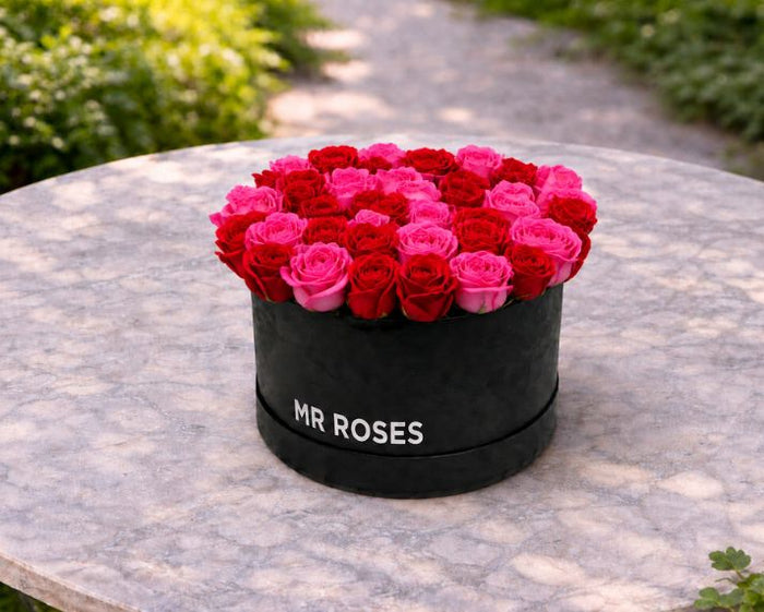 Red & Pink Rose Hat Box